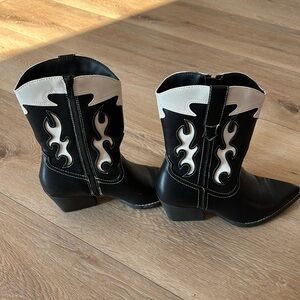 Cowboy cowgirl boots. Worn once to a Zach Bryan concert. Normal wear.